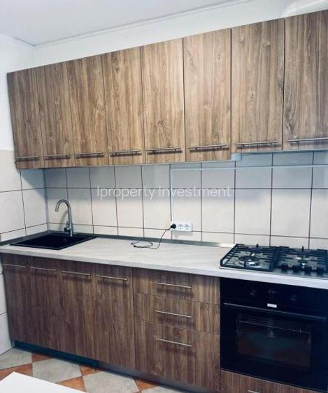 Apartament 3 camere Dristor Scolarilor - 2