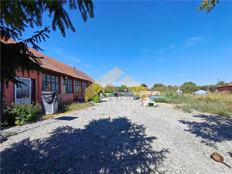 Casa de vanzare la sol in localitatea Felnac - 4