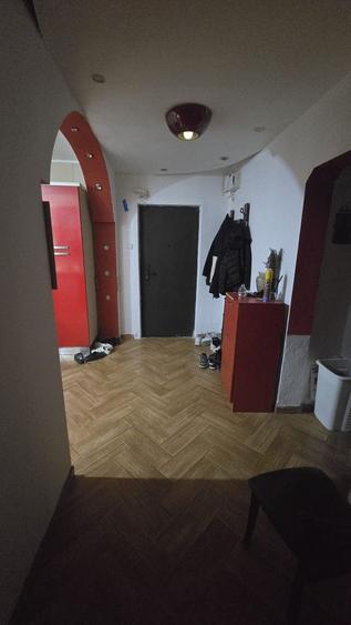 COLENTINA-Doamna Ghica, 3 camere, bloc 1986, decomandat, 2 bai, 78mp
