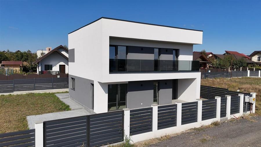 Casa Miroslava,Teren 750 mp,S.u.130 mp,4 camere,2 bai,0% Comision
