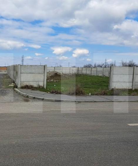 Teren intravilan 454 mp, utilități la front, zonă accesibilă Slatina