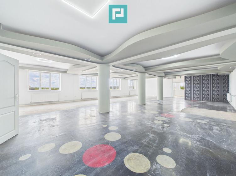 Clădire P+E cu parcare si platformă betonată 700mp