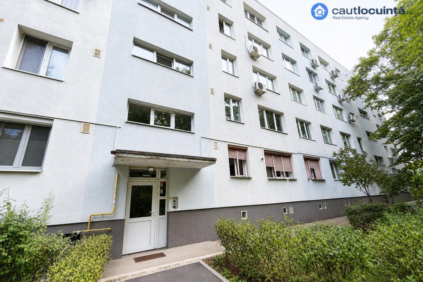 Apartament 3 camere  Valea Ialomiței, etaj 0