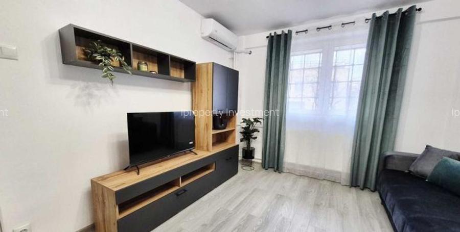 Închiriere Apartament 2 camere în Victoriei - 2