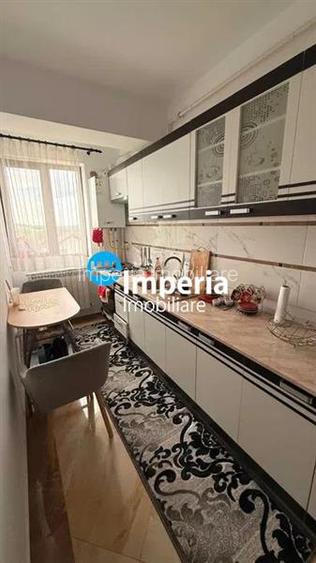 Apartament 2 cam, decomandat, de vanzare in zona Podul de fier - Moara de Vant - 3