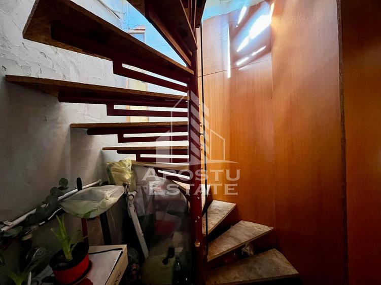 Apartament 3 camere de vanzare, curte comuna, zona Iosefin, Timisoara