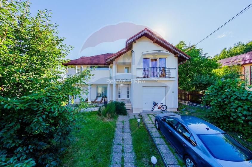 Casă elegantă în zonă exclusivistă, cu priveliște de vis - 21