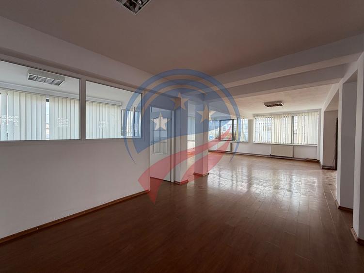 SPATIU BIROURI , COMERCIAL, CLINICA 700MP CU PARCARE