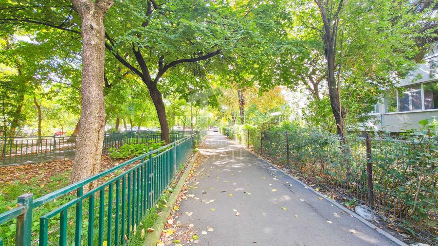 Apartament spațios de 3 camere cu loc de parcare inclus