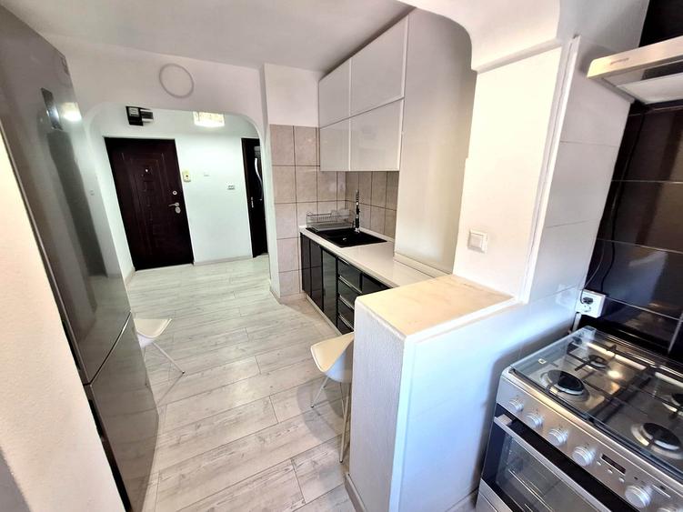GARSONIERA vanzare zona GENERAL , RENOVAT, MOBILAT , UTILAT NOU
