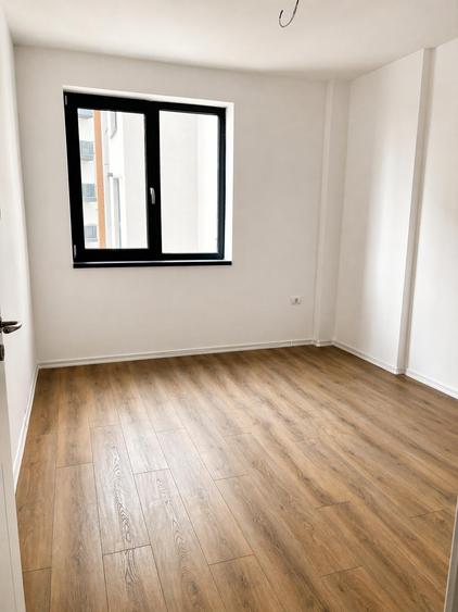 Apartament 3 camere, 2 dormitoare, bloc nou, etaj 2