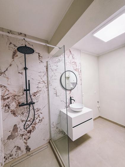 Apartament nou, mobilat și utilat complet | 46 mp | Tonuri calde, gata de mutat