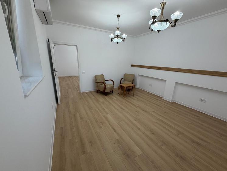 Vila  ultracentrala,  5 camere, prima inchiriere dupa renovare
