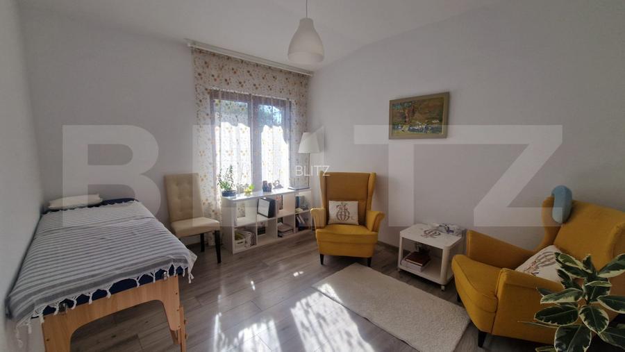 Casa moderna, singur in curte, lux, 4 camere, garaj, luminoasa - 12