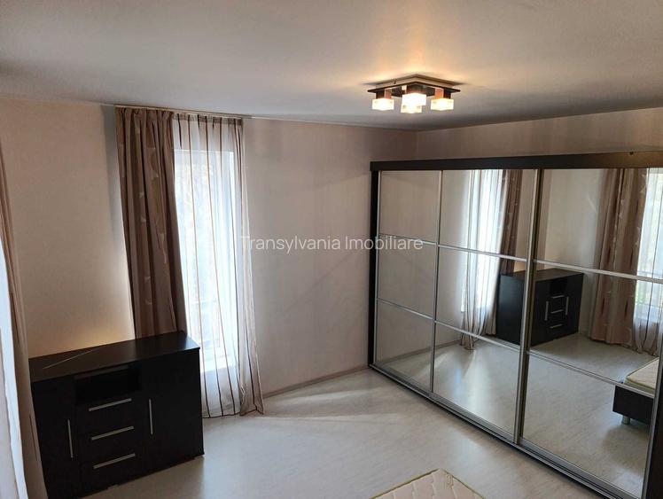 Apartament spatios cu 2 camere | 76 mp + balcon | 2 parcari | Zorilor - 7