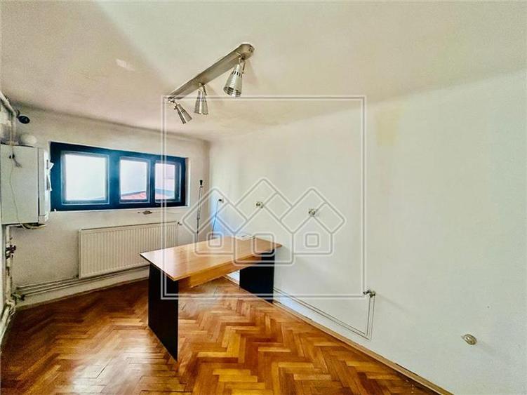 Spatiu comercial de inchiriat - 600 mp, Centrul Istoric - Sibiu