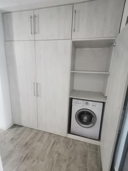 INCHIRIEZ ap. 3 camere decomandat,constructie noua, zona Turnisor