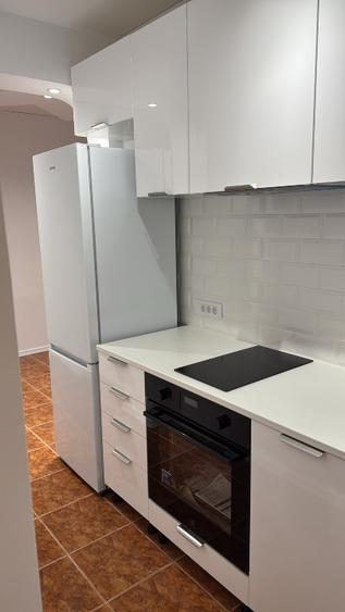 Garsoniera parter excelenta pentru cabinet psihologic sau birou nemobilata