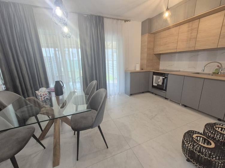 Duplex Lisaura de vânzare