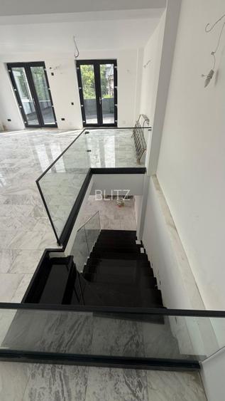 Spațiu comercial P+1, 184 mp, parcare, zona Central - 5