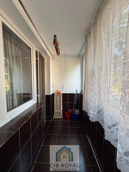 Inchiriere apartament 3 camere Câmpia Libertății 40,la 10 min metrou Muncii