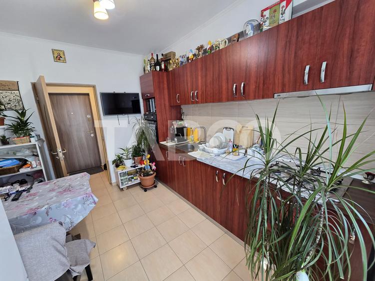 Apartament decomandat de vanzare etaj 2 balcon parcare Arhitectilor
