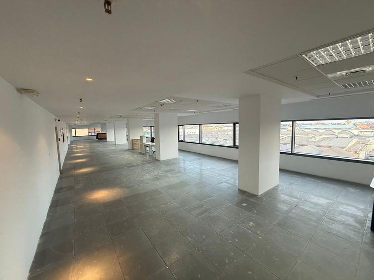 Spațiu de birouri de închiriat – 327,7 mp | Etaj 3 | Open Space