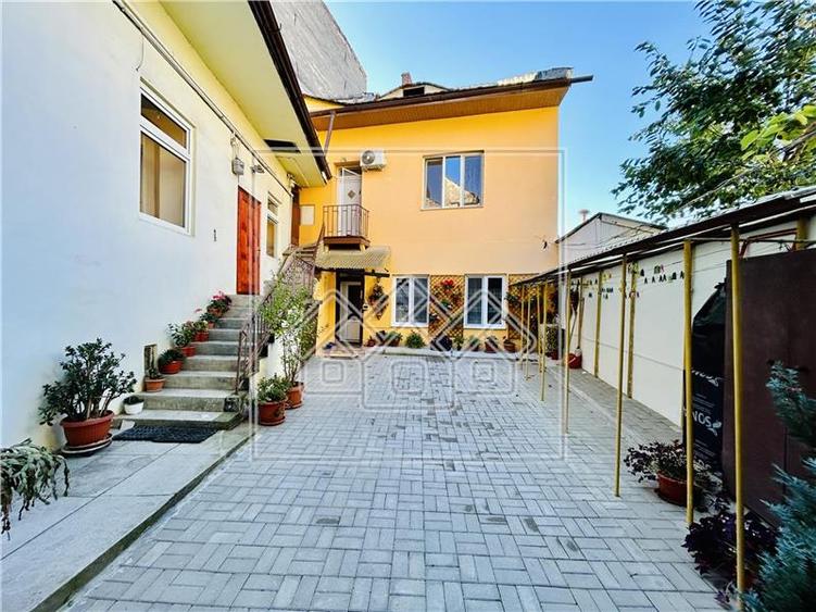 Garsoniera moderna, 44 mp utili, complet renovata, pretabil investitie