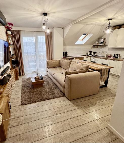 Apartament 3 camere – Baciu, zona Primariei