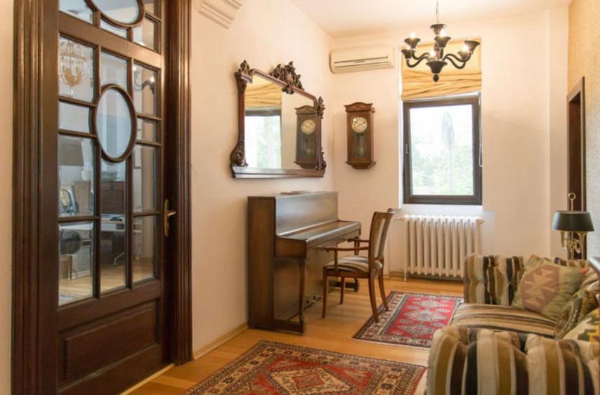 Casa Vila Floreasca de inchiriat 400 mp utili