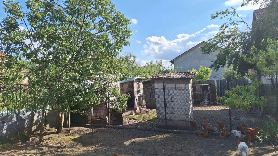 Casă cu grădină generoasă, ideală pentru renovare și personalizare - 7