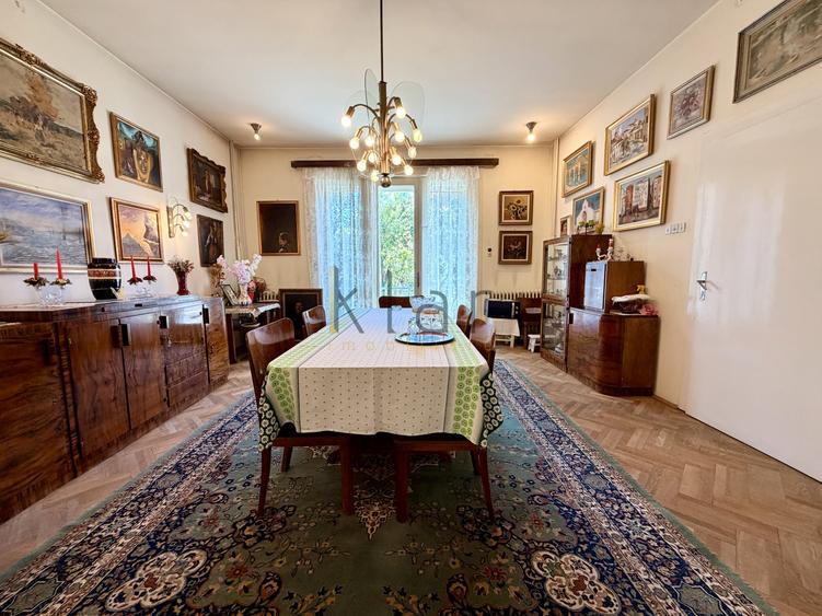 Bijuterie interbelica in centrul Clujului | Proprietate rara cu panorama