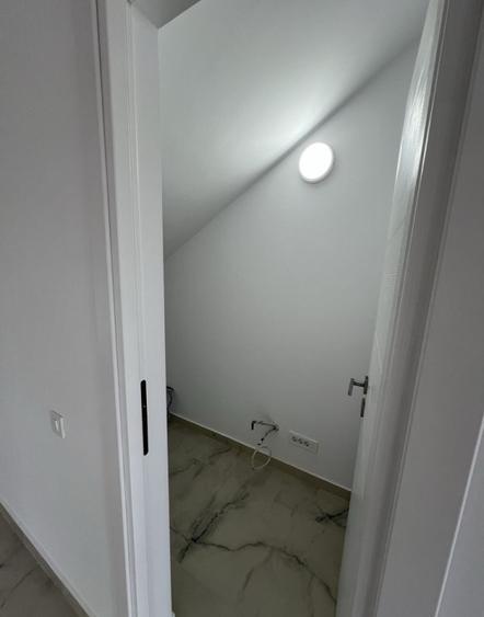 Spatiu comercial cu VAD si vitrina la strada, 70mp, cartier Terra