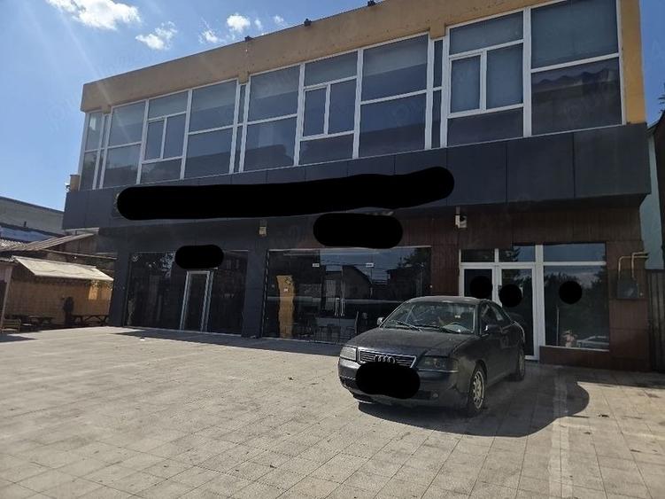 Colentina Inchiriez centru comercial stradal 350 mp finisat plus 14 loc parcare
