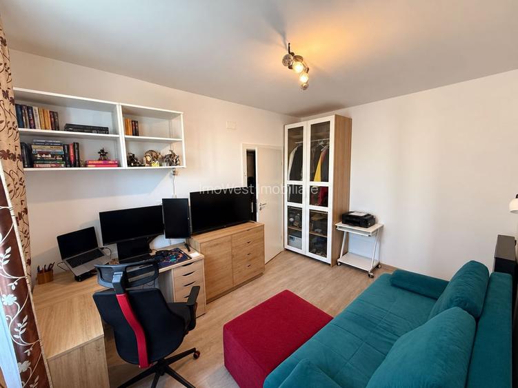 Dumbrăvița | 3 Camere | 76,6 mp | Grădină 46.5 mp | 2 Băi | Dressing | 2 Parcari