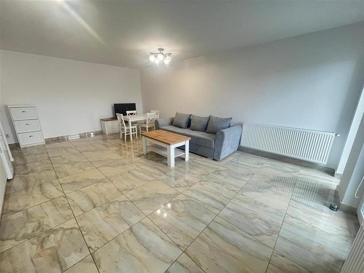 Apartament cu 2 camere si terasa in City Residence