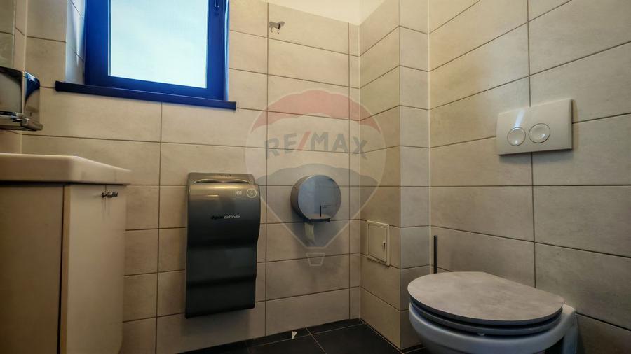 Cladire de birouri de 943.29mp de vânzare în zona Hipodrom 1