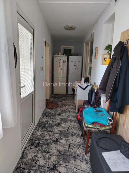 CASĂ DE VÂNZARE 5 CAMERE ÎN OȚELU-ROȘU, \JUD. CS - 11