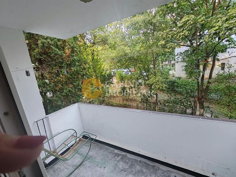 2 Camere SemiDecomandat - ETAJ 1 - Zona Podu Ros