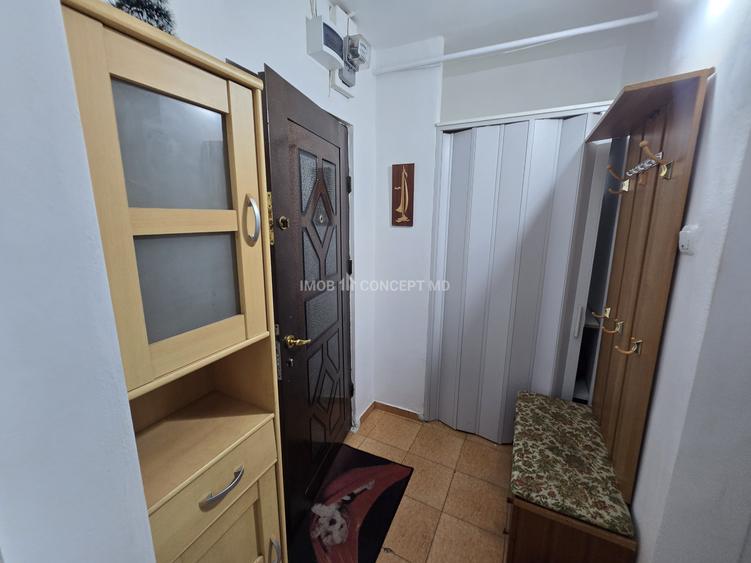 INCHIRIERE GARSONIERA moderna  in Ploiesti, zona Baraolt