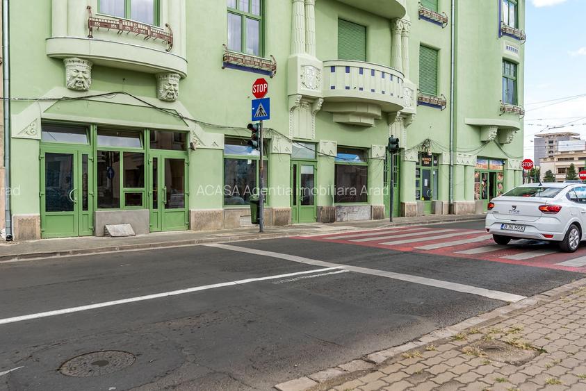 Spațiu comercial spre închiriere | Zona Boul Roșu – Palatul Steiner - 2