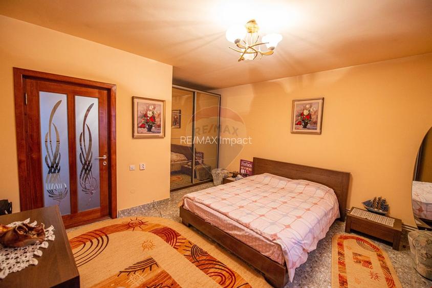 Vila de vanzare 240 mp utili , 6 camere,  teren 1000 mp, Calarasi - 36