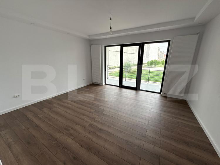 Casa 5 camere, 225 mp + teren 642 mp - zona Mihai Bravu