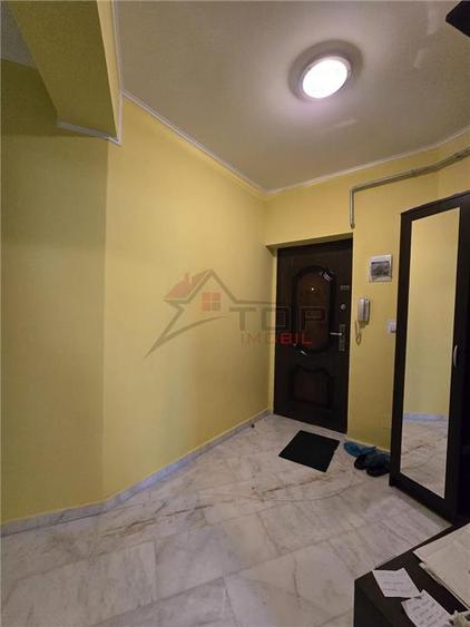 Etaj 1 - CUG - 2 camere decomandat in bloc nou cu loc de parcare