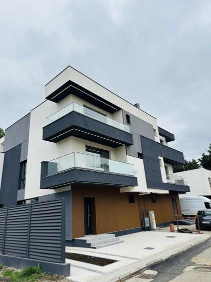 Nou- Vila duplex cu 6 camere- zona Cambridge - Iancu Nicolae