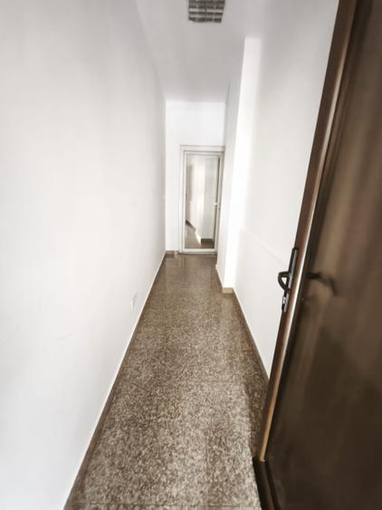 Spatiu birouri de inchiriat, ultracentral, 70 mp, Radauti
