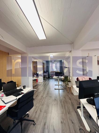 VANZARE | VILA DEOSEBITĂ | ZONA PARC CIRCULUI BARBU VACARESCU | 450MP