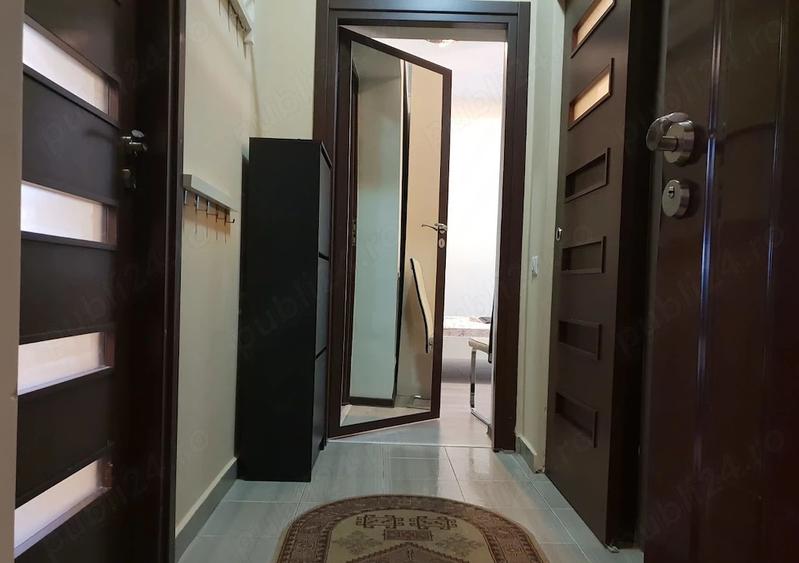 Apartament de 3 camere, 74 mp, parcare, centrala, șemineu pe lemne, zona Domenii