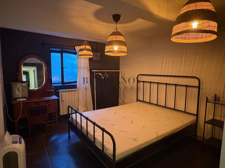 Apartament cu 2 camere in vila la demisol - Zona Kiseleff