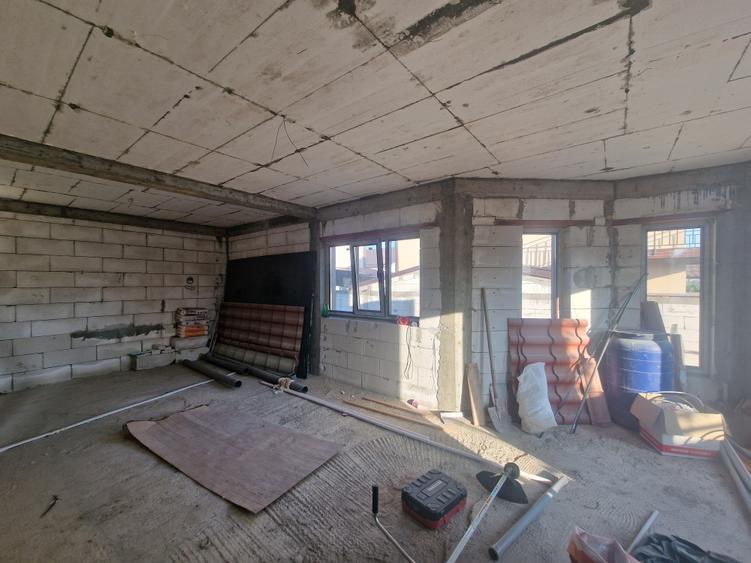 Casa P+M cu placa turnata, 5camere constructie deosebita -178.000euro